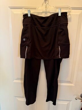 Athleta Black Active Skort with Built-In Leggings size small